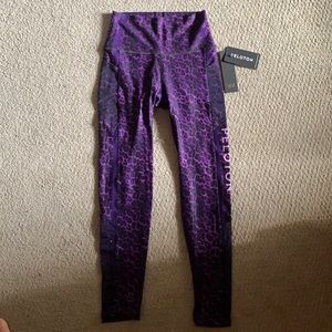 Peloton Purple Cheetah Legging Small Brand New